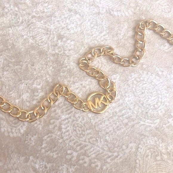Brand New Michael Kors Gold Tone Logo Metal Chain Belt Adjustable Length main image 7